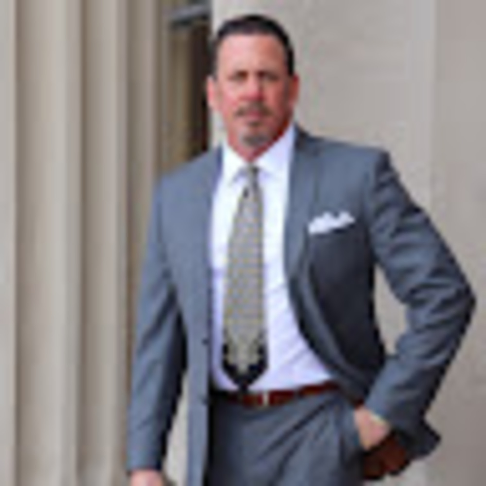 Meet your Posher, Tom